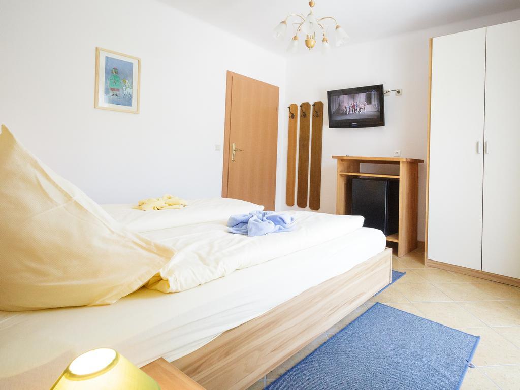 Pension Regia フェルデン・アム・ヴェルターゼー 部屋 写真